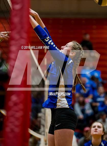 Thumbnail 3 in Bishop Ludden vs. Candor (NYSPHSAA Class D Regional Final) photogallery.