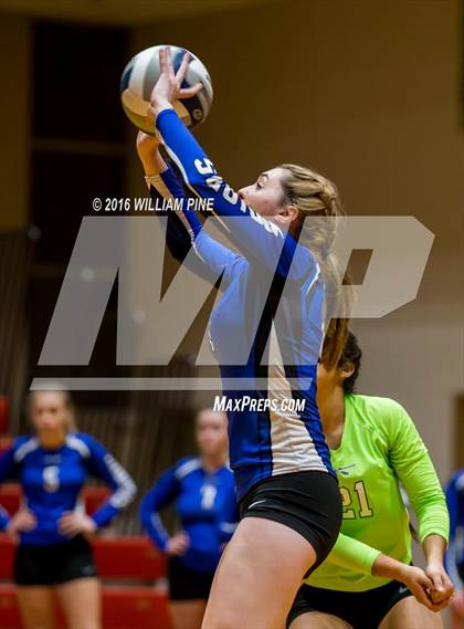 Thumbnail 3 in Bishop Ludden vs. Candor (NYSPHSAA Class D Regional Final) photogallery.