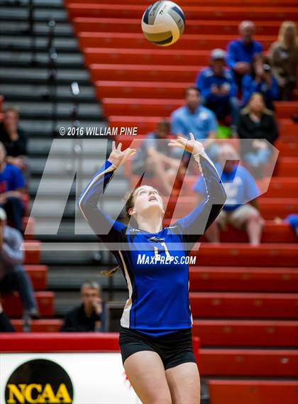 Thumbnail 3 in Bishop Ludden vs. Candor (NYSPHSAA Class D Regional Final) photogallery.