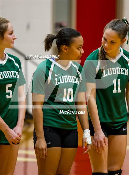 Thumbnail 1 in Bishop Ludden vs. Candor (NYSPHSAA Class D Regional Final) photogallery.