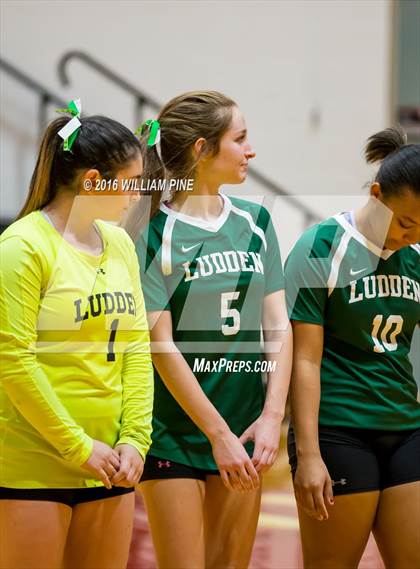 Thumbnail 1 in Bishop Ludden vs. Candor (NYSPHSAA Class D Regional Final) photogallery.