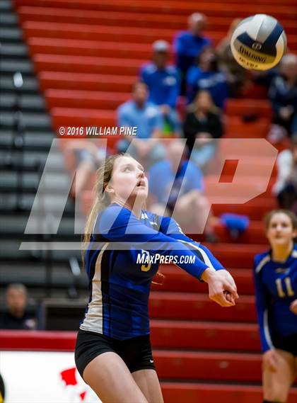 Thumbnail 3 in Bishop Ludden vs. Candor (NYSPHSAA Class D Regional Final) photogallery.