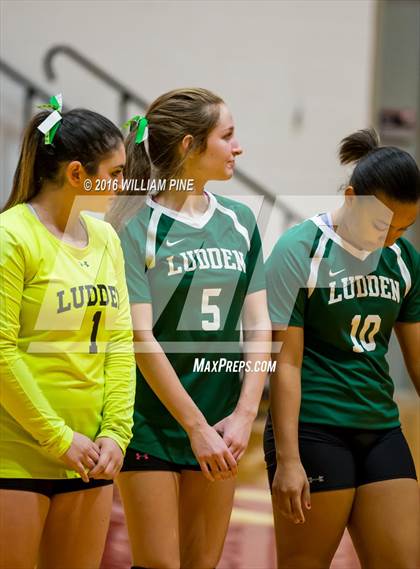 Thumbnail 2 in Bishop Ludden vs. Candor (NYSPHSAA Class D Regional Final) photogallery.