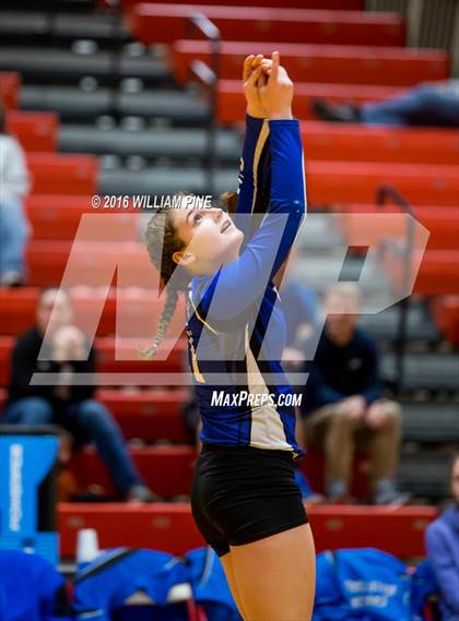 Thumbnail 3 in Bishop Ludden vs. Candor (NYSPHSAA Class D Regional Final) photogallery.