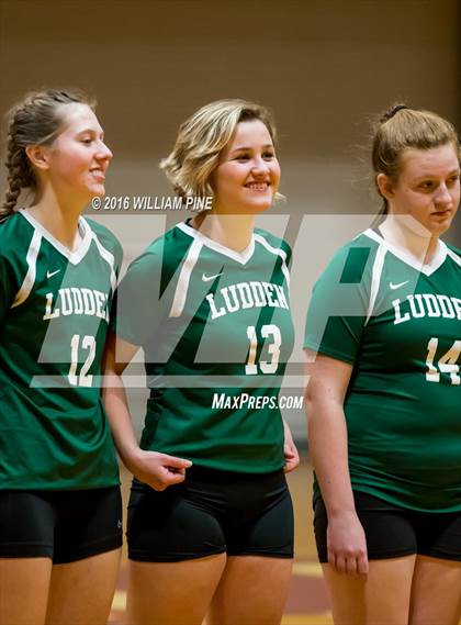 Thumbnail 3 in Bishop Ludden vs. Candor (NYSPHSAA Class D Regional Final) photogallery.