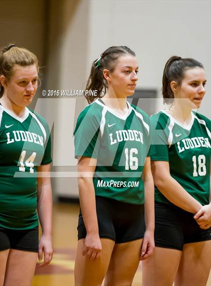 Thumbnail 2 in Bishop Ludden vs. Candor (NYSPHSAA Class D Regional Final) photogallery.