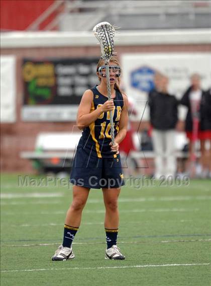 Thumbnail 2 in Carthage vs. Shoreham-Wading River (NYSPHSAA Class C Semifinal) photogallery.