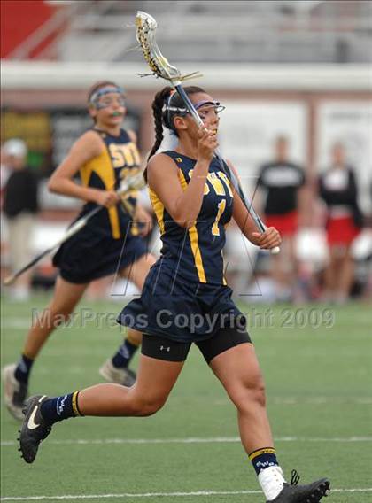 Thumbnail 1 in Carthage vs. Shoreham-Wading River (NYSPHSAA Class C Semifinal) photogallery.