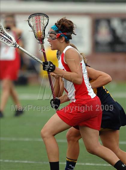 Thumbnail 2 in Carthage vs. Shoreham-Wading River (NYSPHSAA Class C Semifinal) photogallery.
