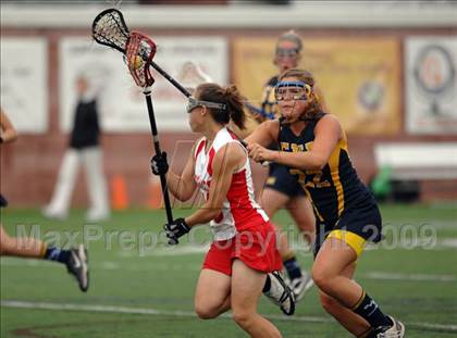 Thumbnail 2 in Carthage vs. Shoreham-Wading River (NYSPHSAA Class C Semifinal) photogallery.