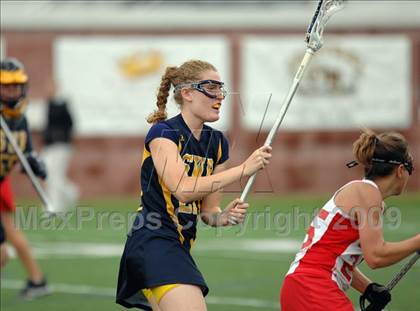 Thumbnail 1 in Carthage vs. Shoreham-Wading River (NYSPHSAA Class C Semifinal) photogallery.