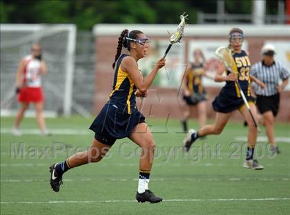 Thumbnail 2 in Carthage vs. Shoreham-Wading River (NYSPHSAA Class C Semifinal) photogallery.
