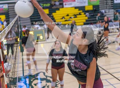 Thumbnail 3 in Desert Mountain @ Horizon photogallery.