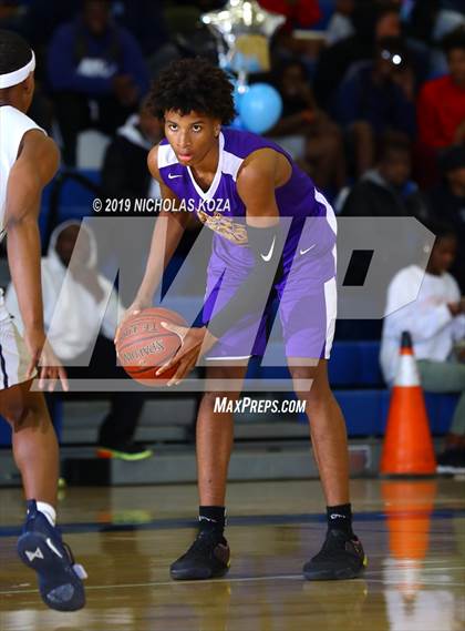 Thumbnail 3 in Lynwood vs. Compton (CIF SS Playoffs) photogallery.