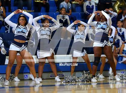 Thumbnail 2 in Lynwood vs. Compton (CIF SS Playoffs) photogallery.