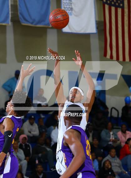 Thumbnail 3 in Lynwood vs. Compton (CIF SS Playoffs) photogallery.
