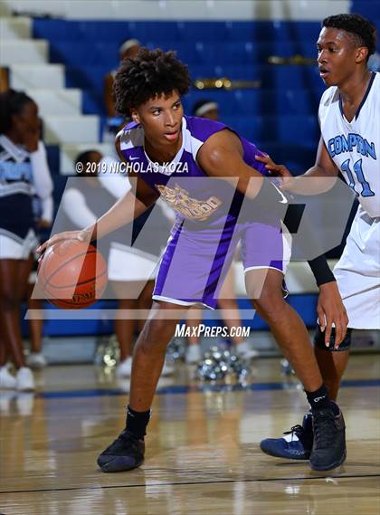 Thumbnail 1 in Lynwood vs. Compton (CIF SS Playoffs) photogallery.