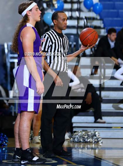 Thumbnail 3 in Lynwood vs. Compton (CIF SS Playoffs) photogallery.