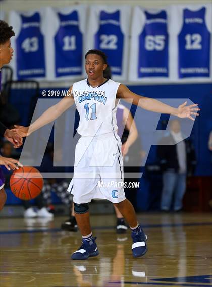 Thumbnail 3 in Lynwood vs. Compton (CIF SS Playoffs) photogallery.