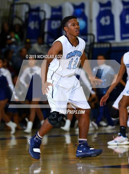 Thumbnail 1 in Lynwood vs. Compton (CIF SS Playoffs) photogallery.