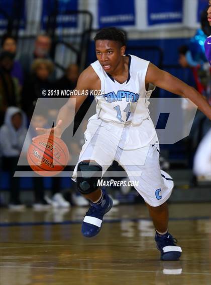 Thumbnail 3 in Lynwood vs. Compton (CIF SS Playoffs) photogallery.