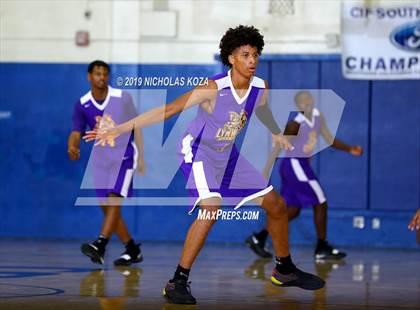 Thumbnail 2 in Lynwood vs. Compton (CIF SS Playoffs) photogallery.