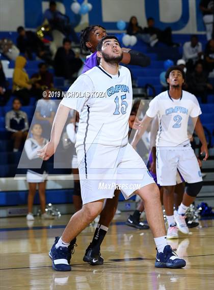 Thumbnail 2 in Lynwood vs. Compton (CIF SS Playoffs) photogallery.