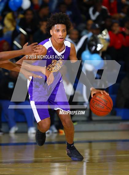Thumbnail 3 in Lynwood vs. Compton (CIF SS Playoffs) photogallery.