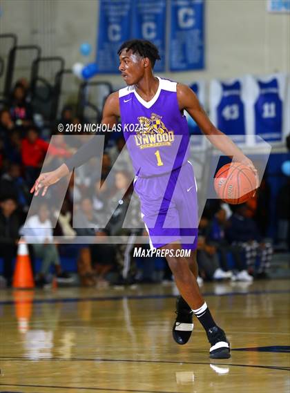 Thumbnail 3 in Lynwood vs. Compton (CIF SS Playoffs) photogallery.