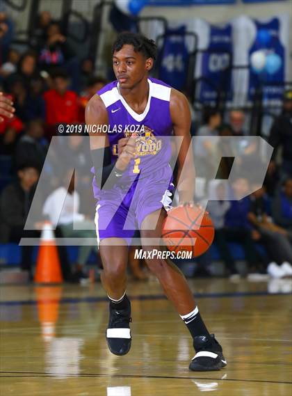 Thumbnail 3 in Lynwood vs. Compton (CIF SS Playoffs) photogallery.
