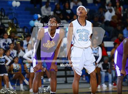 Thumbnail 2 in Lynwood vs. Compton (CIF SS Playoffs) photogallery.