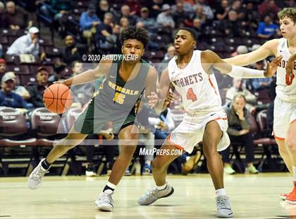 Thumbnail 2 in Greensboro Day School vs Booker T. Washington (Bass Pro Shop Tournament of Champions) photogallery.