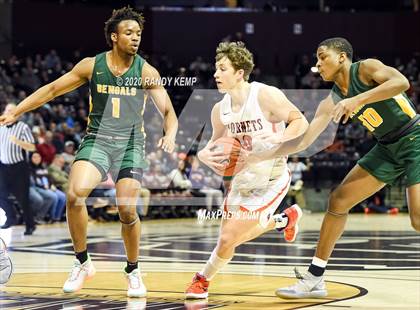 Thumbnail 1 in Greensboro Day School vs Booker T. Washington (Bass Pro Shop Tournament of Champions) photogallery.