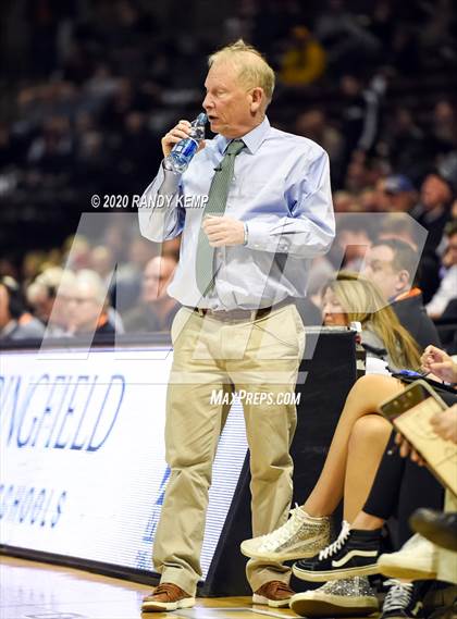 Thumbnail 1 in Greensboro Day School vs Booker T. Washington (Bass Pro Shop Tournament of Champions) photogallery.