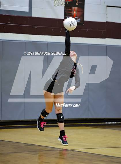 Thumbnail 1 in West Blocton @ Thorsby photogallery.