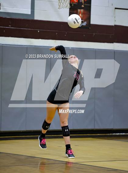 Thumbnail 3 in West Blocton @ Thorsby photogallery.