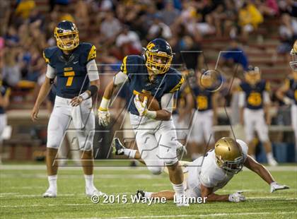 Thumbnail 2 in Indianapolis Cathedral vs Moeller (Skyline Chili Crosstown Showdown) photogallery.