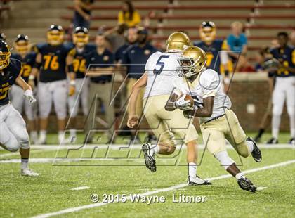 Thumbnail 3 in Indianapolis Cathedral vs Moeller (Skyline Chili Crosstown Showdown) photogallery.
