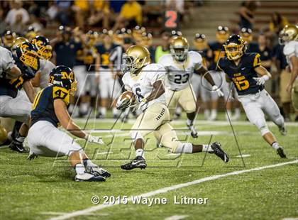 Thumbnail 3 in Indianapolis Cathedral vs Moeller (Skyline Chili Crosstown Showdown) photogallery.