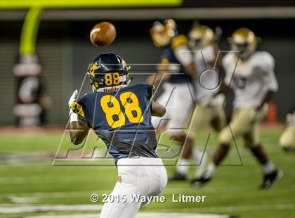 Thumbnail 3 in Indianapolis Cathedral vs Moeller (Skyline Chili Crosstown Showdown) photogallery.
