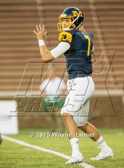 Thumbnail 1 in Indianapolis Cathedral vs Moeller (Skyline Chili Crosstown Showdown) photogallery.