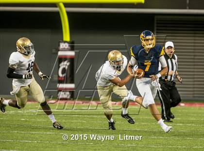 Thumbnail 1 in Indianapolis Cathedral vs Moeller (Skyline Chili Crosstown Showdown) photogallery.