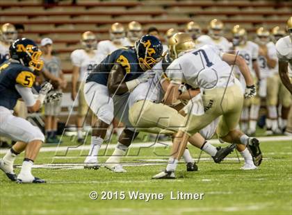 Thumbnail 2 in Indianapolis Cathedral vs Moeller (Skyline Chili Crosstown Showdown) photogallery.