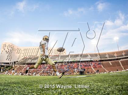 Thumbnail 1 in Indianapolis Cathedral vs Moeller (Skyline Chili Crosstown Showdown) photogallery.