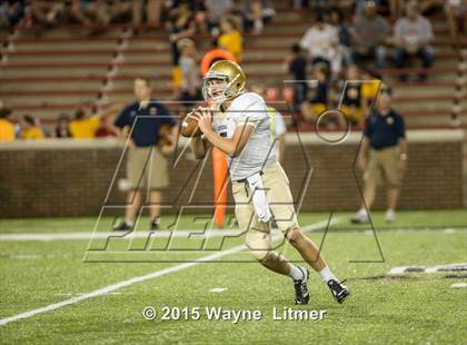 Thumbnail 3 in Indianapolis Cathedral vs Moeller (Skyline Chili Crosstown Showdown) photogallery.