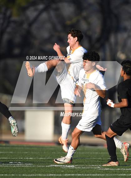 Thumbnail 1 in Foothill @ Canyon photogallery.
