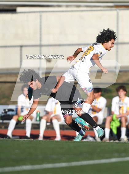 Thumbnail 1 in Foothill @ Canyon photogallery.