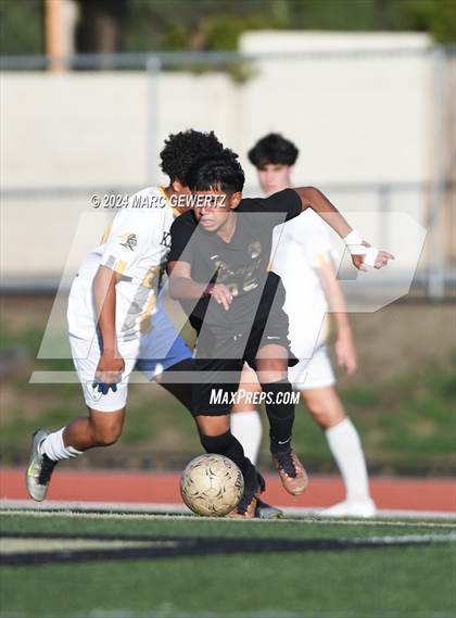 Thumbnail 2 in Foothill @ Canyon photogallery.