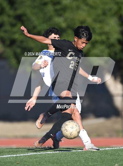 Thumbnail 1 in Foothill @ Canyon photogallery.