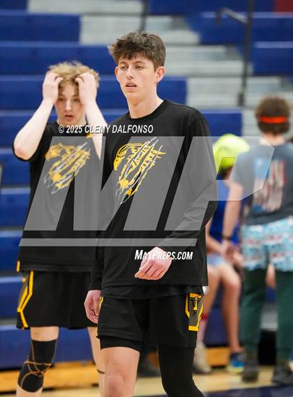 Thumbnail 3 in Thompson Valley vs Dakota Ridge (CHSAA 5A Playoffs Round 1) photogallery.